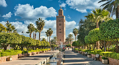 Neben zwei Rundreisen bietet ETI Urlaub in Marrakesch (Foto) und Agadir an. Foto: Wirestock/istock