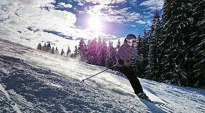 Wer ungeimpft ist und zum Skifahren in Österreich war, muss sich ab 16. Januar in Quarantäne begeben. Das RKI hat Österreich zum Hochrisikogebiet erklärt
