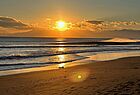 „Güle güle“ bis zum nächsten Mal: Winterlicher Sonnenuntergang am Strand des Selectum Luxury Resorts