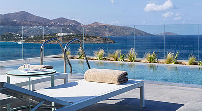 Alle Premium-Zimmer im neuen Intercontinental Crete haben einen Swim-up-Pool