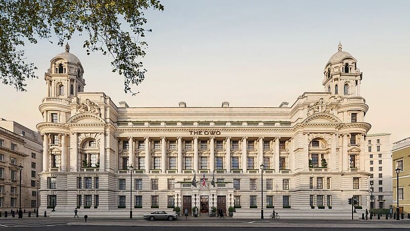 Das Raffles London bietet 120 Zimmer und Suiten