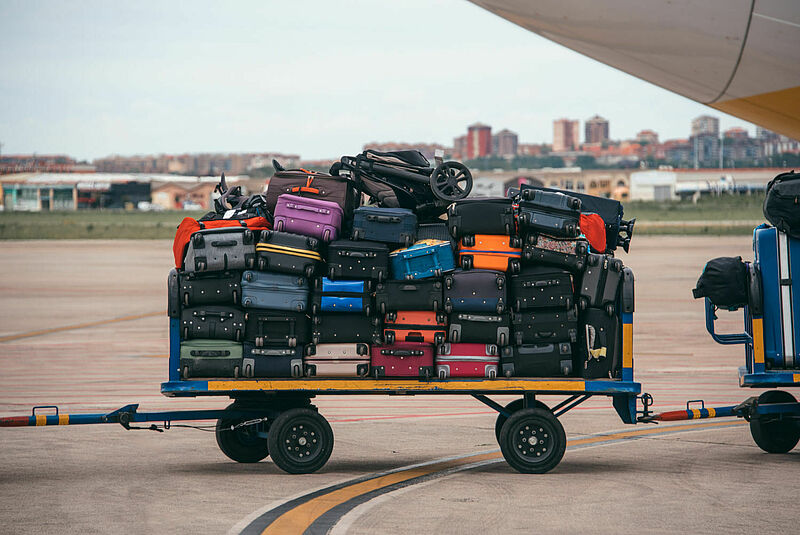 Wenn es bei der Gepäckverladung zu langsam geht, ist das nicht unbedingt Schuld der Airline, so der EuGH