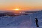 In knapp 500 Metern Höhe hat man Anfang Januar einen perfekten Blick auf die Mittagssonne. Dies war am 8. Januar der Höchststand