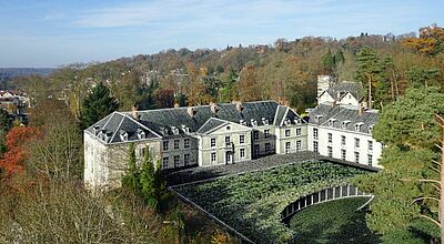 Das Dolce by Wyndham Versailles Domaine du Montcel liegt in einem Landschaftspark in der Nähe des Schlosses Versailles