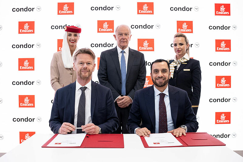 Arbeiten noch intensiver zusammen: Condor-Chef Peter Gerber, Emirates-Chef Tim Clark und Adnan Kazim, Chief Commercial Officer bei Emirates