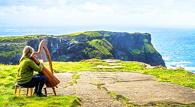 Das Spiel der irischen Harfe erfordert viel Können und zählt zum immateriellen Kulturerbe der Unesco