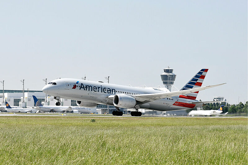 Rolle rückwärts bei der Vertriebsstrategie: American Airlines, hier eine Maschine in München